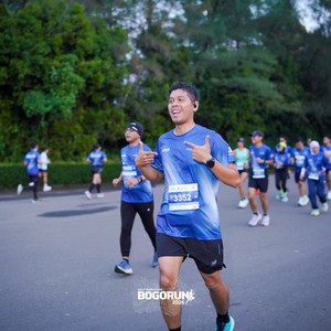 Race photo from BOGORUN 2026