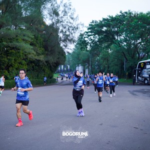 Race photo from BOGORUN 2026