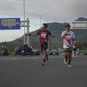 Race photo from KEDIRI HALF MARATHON 2026