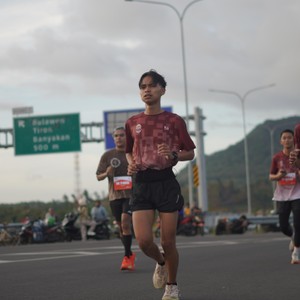 Race photo from KEDIRI HALF MARATHON 2026