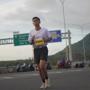 Race photo from KEDIRI HALF MARATHON 2026