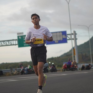 Race photo from KEDIRI HALF MARATHON 2026