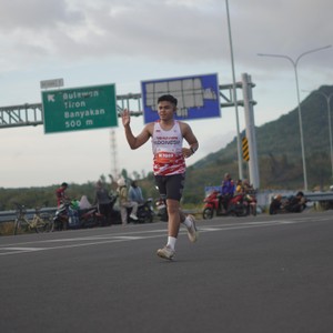 Race photo from KEDIRI HALF MARATHON 2026
