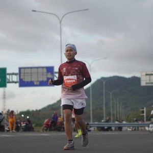 Race photo from KEDIRI HALF MARATHON 2026