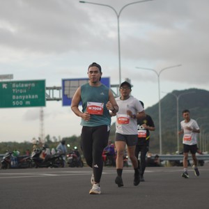 Race photo from KEDIRI HALF MARATHON 2026