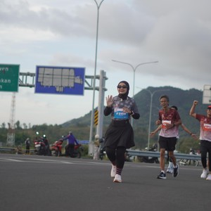 Race photo from KEDIRI HALF MARATHON 2026