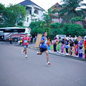 Race photo from BOGORUN 2026
