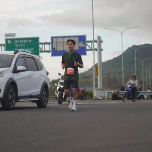 Race photo from KEDIRI HALF MARATHON 2026