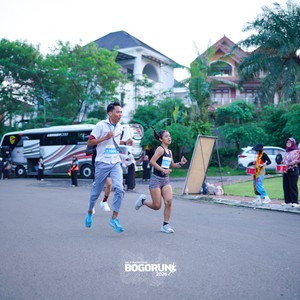 Race photo from BOGORUN 2026