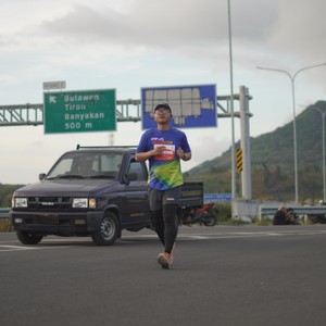 Race photo from KEDIRI HALF MARATHON 2026