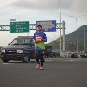 Race photo from KEDIRI HALF MARATHON 2026
