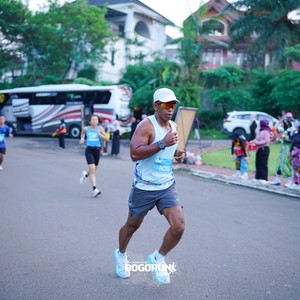Race photo from BOGORUN 2026