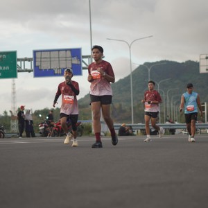 Race photo from KEDIRI HALF MARATHON 2026