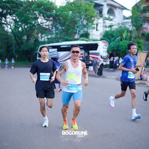 Race photo from BOGORUN 2026