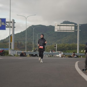Race photo from KEDIRI HALF MARATHON 2026