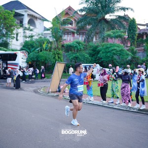 Race photo from BOGORUN 2026