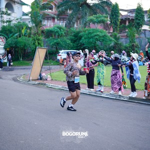 Race photo from BOGORUN 2026