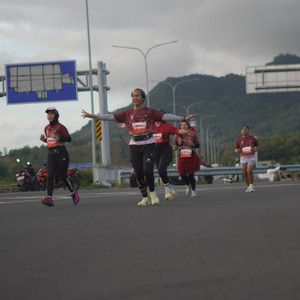 Race photo from KEDIRI HALF MARATHON 2026
