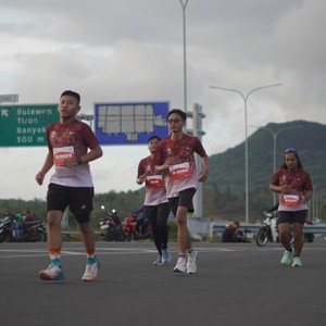 Race photo from KEDIRI HALF MARATHON 2026