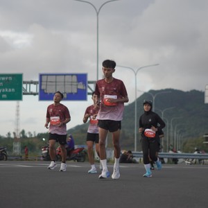 Race photo from KEDIRI HALF MARATHON 2026