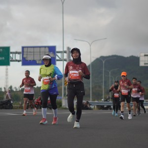 Race photo from KEDIRI HALF MARATHON 2026