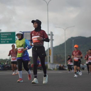 Race photo from KEDIRI HALF MARATHON 2026