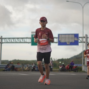 Race photo from KEDIRI HALF MARATHON 2026