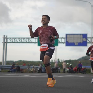 Race photo from KEDIRI HALF MARATHON 2026