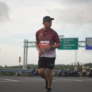 Race photo from KEDIRI HALF MARATHON 2026