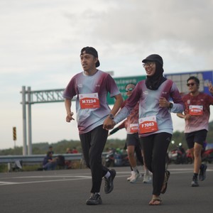 Race photo from KEDIRI HALF MARATHON 2026