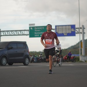 Race photo from KEDIRI HALF MARATHON 2026