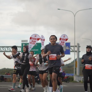 Race photo from KEDIRI HALF MARATHON 2026