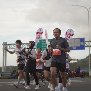 Race photo from KEDIRI HALF MARATHON 2026