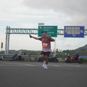 Race photo from KEDIRI HALF MARATHON 2026