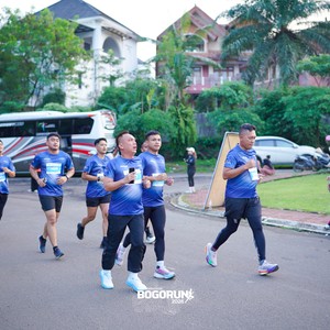 Race photo from BOGORUN 2026