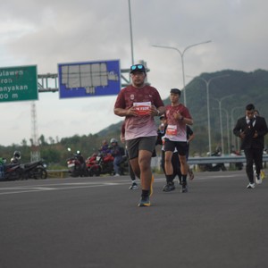 Race photo from KEDIRI HALF MARATHON 2026