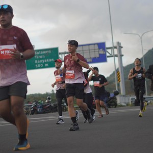 Race photo from KEDIRI HALF MARATHON 2026
