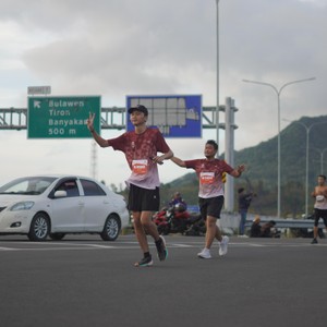Race photo from KEDIRI HALF MARATHON 2026