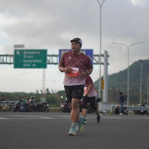 Race photo from KEDIRI HALF MARATHON 2026
