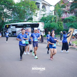 Race photo from BOGORUN 2026