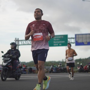 Race photo from KEDIRI HALF MARATHON 2026