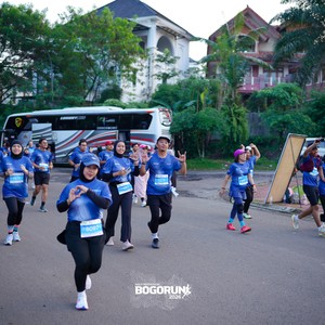 Race photo from BOGORUN 2026