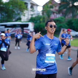 Race photo from BOGORUN 2026