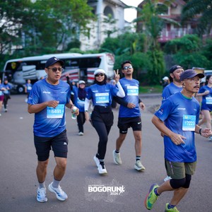 Race photo from BOGORUN 2026