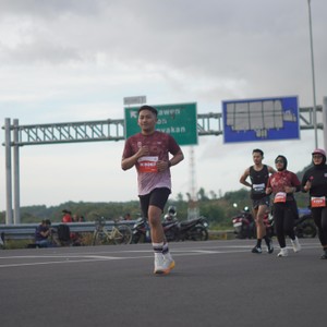 Race photo from KEDIRI HALF MARATHON 2026