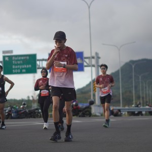Race photo from KEDIRI HALF MARATHON 2026