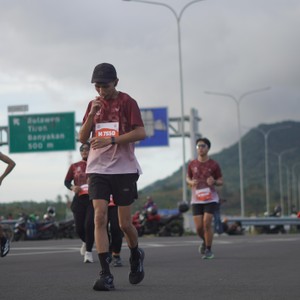 Race photo from KEDIRI HALF MARATHON 2026