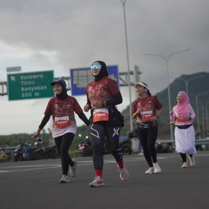 Race photo from KEDIRI HALF MARATHON 2026