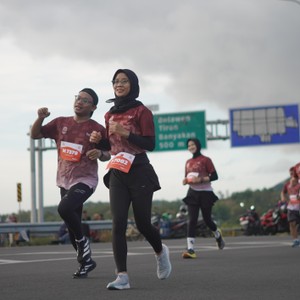 Race photo from KEDIRI HALF MARATHON 2026