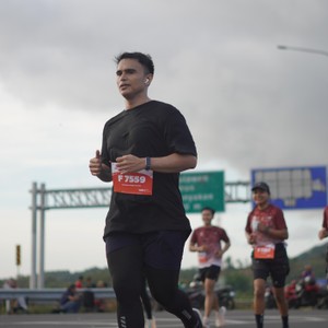 Race photo from KEDIRI HALF MARATHON 2026